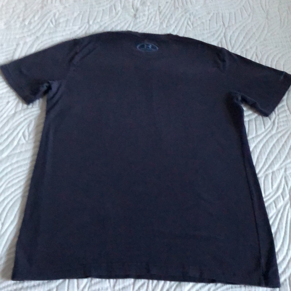 Under Armour T-Shirt - Picture 5 of 5